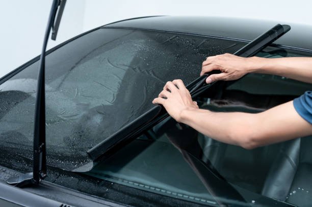 Window Tinting Pasadena CA - Get Professional Auto and Car Tinting Services By Supreme Auto Tinting